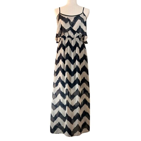 Off The Shoulder Maxi Dress Chevron Stripe Sheer Ruffled Lined Tan Black Size M - Picture 1 of 10